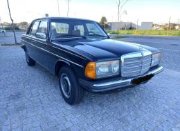 Mercedes-Benz 240 D