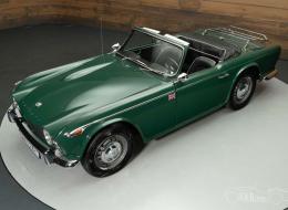 Triumph TR4