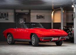 Chevrolet Corvette C2 Stingray