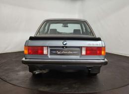 BMW Série 3 323i E30 coupé