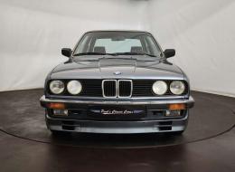 BMW Série 3 323i E30 coupé