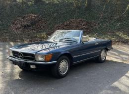 Mercedes-Benz SL 450 R107 - 4 places