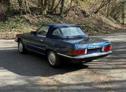 Mercedes-Benz SL 450 R107 - 4 places