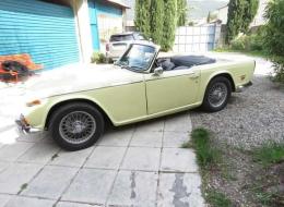 Triumph TR250