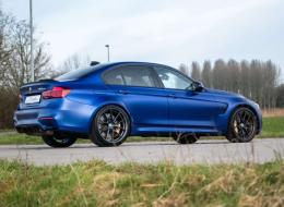 BMW M3 CS
