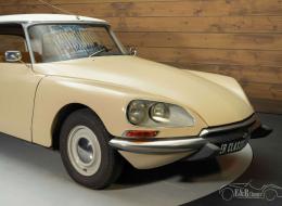 Citroen DS Spécial