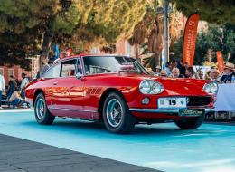 Ferrari 330 GT 2+2