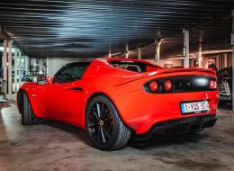 Lotus Elise 220 Sport