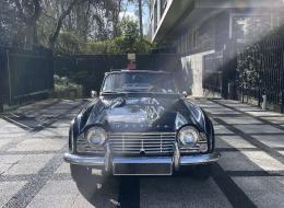 Triumph TR4