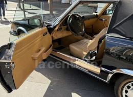 Mercedes-Benz SL 560