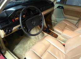 Mercedes-Benz E class 230