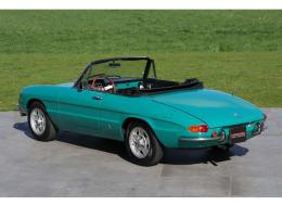 Alfa Roméo Spider Veloce 1750 'Duetto'