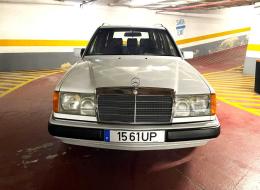 Mercedes-Benz TE 230TE (W124)