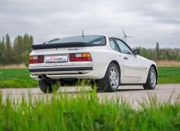 Porsche 944 Turbo