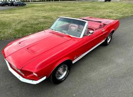 Ford Mustang CABRIOLET