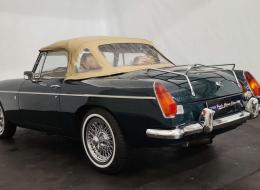 MG B