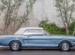 Ford Mustang Code C V8