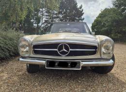 Mercedes-Benz SL 280 pagode