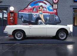 MG B ROADSTER