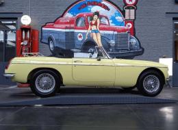 MG B
