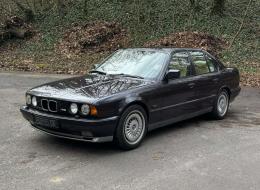 BMW M5 E34