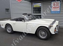 Triumph TR250