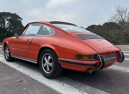 Porsche 911 2.2 E