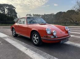 Porsche 911 2.2 E