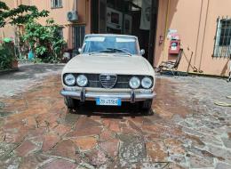 Alfa Roméo Giulia 2000 berline
