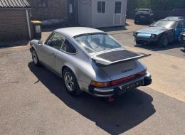 Porsche 911 2.7 S Série Silver Anniversary