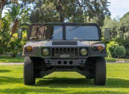 Hummer H1 M998 Slantback