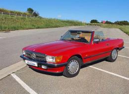 Mercedes-Benz SL 300SL type 107