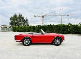 Triumph TR4