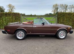 Fiat 124 Spider