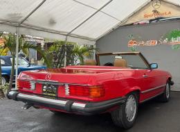 Mercedes-Benz SL 560