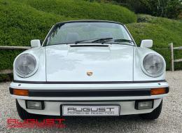 Porsche 911 Carrera 3.0 Cabriolet