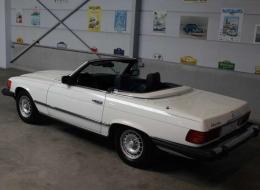 Mercedes-Benz SL 380