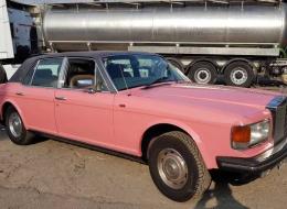 Rolls-Royce Silver Spirit
