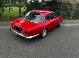 Alfa Roméo Giulia GT 2000 Veloce