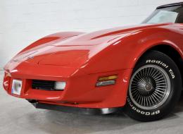 Chevrolet Corvette C3 Stingray 5.7 L