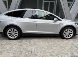 Tesla X 100D