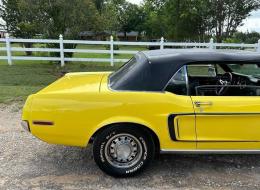 Ford Mustang cabriolet v8