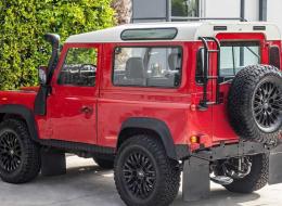 LandRover Defender 90