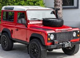 LandRover Defender 90