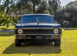 Chevrolet Nova Coupé V8 350ci
