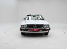 Mercedes-Benz SL 560 '88 CH84060