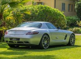 Mercedes-Benz SLS V8 6.3 AMG 