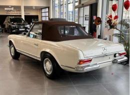 Mercedes-Benz SL 230 Pagode (W113)