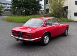 Alfa Roméo Giulia GT 1300 Junior
