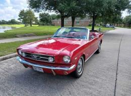 Ford Mustang Cabriolet v8
